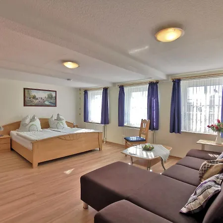 Apartment Clausen *